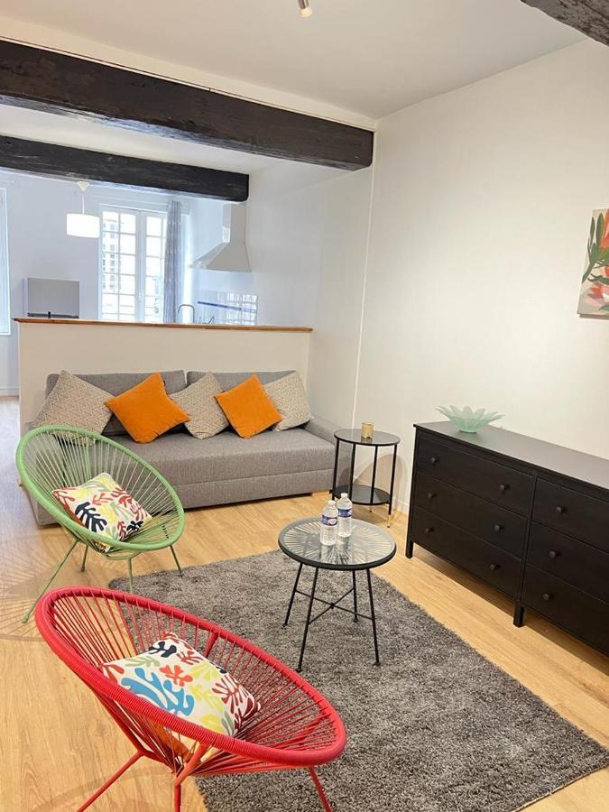 Eglantine 14 Appartement Centre Historique De Dinan Eksteriør bilde
