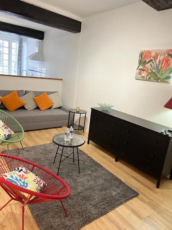 Eglantine 14 Appartement Centre Historique De Dinan Eksteriør bilde